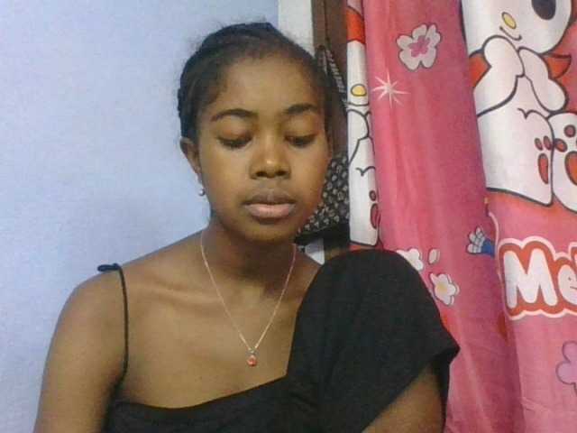 Phaniah1a live webcam show