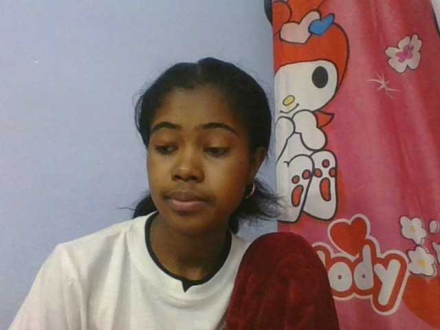 Phaniah1a live cam on BongaCams