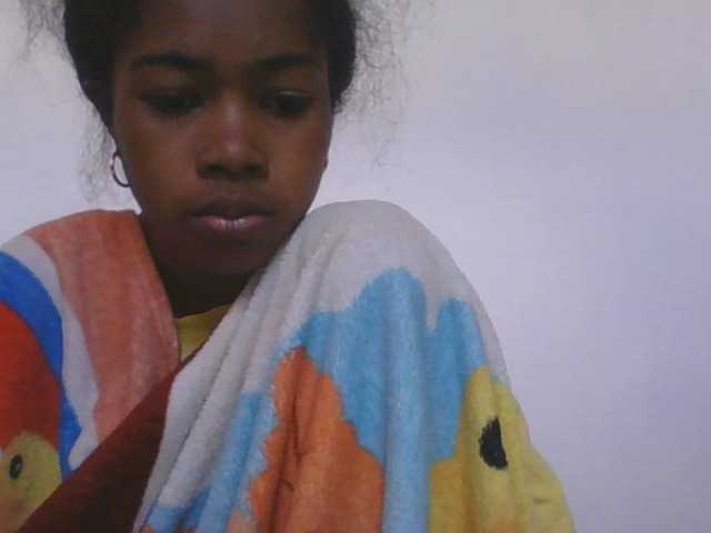 Phaniah1a live cam on BongaCams