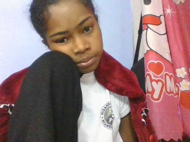 Phaniah1a live cam on BongaCams
