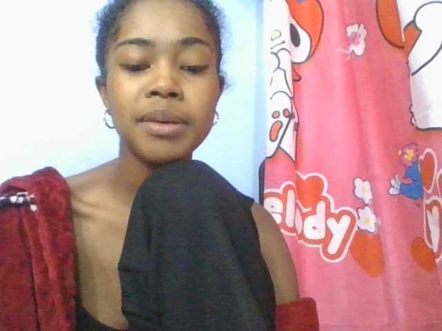 Phaniah1a live cam on BongaCams