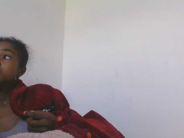 Phaniah1a live cam on BongaCams