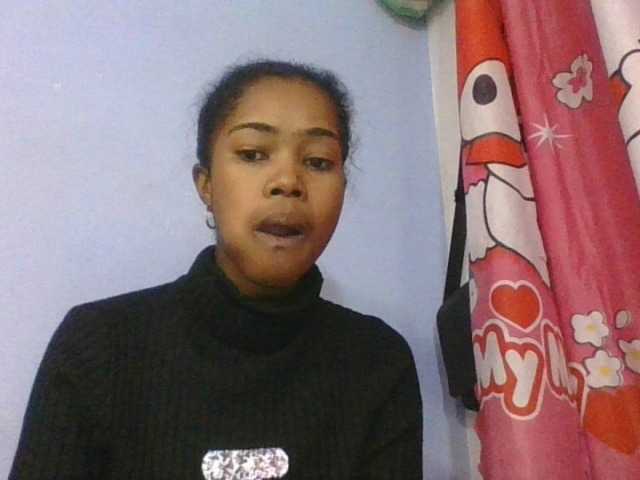 Phaniah1a live cam on BongaCams