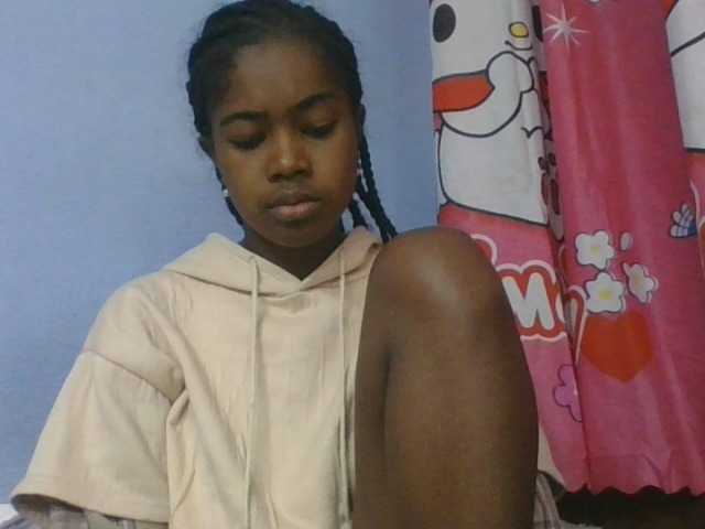 Phaniah1a live webcam show