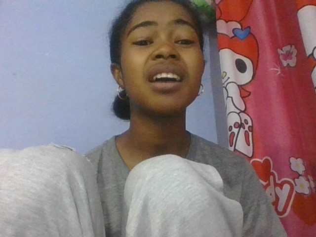 Phaniah1a live cam on BongaCams