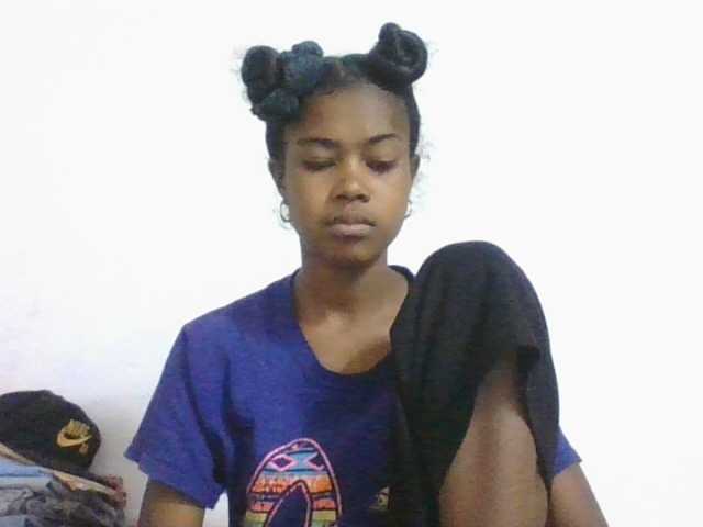 Phaniah1a live cam on BongaCams