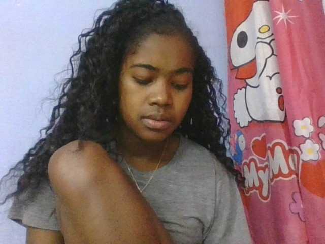 Phaniah1a live webcam show