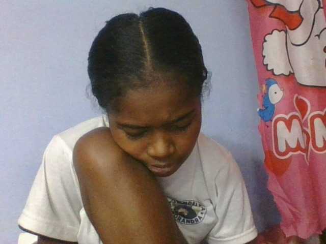 Phaniah1a live cam on BongaCams