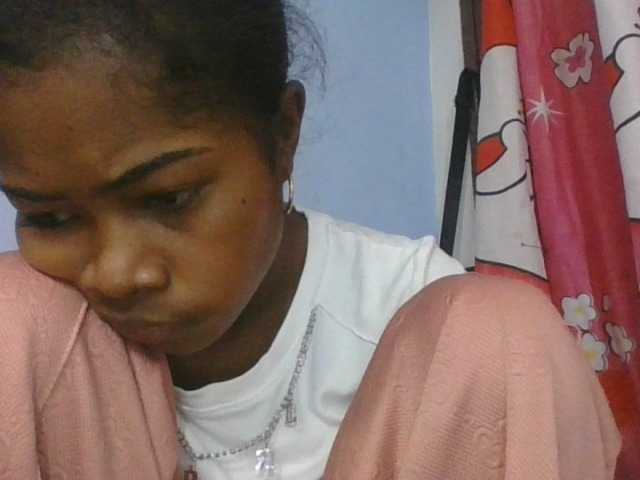 Phaniah1a live cam on BongaCams