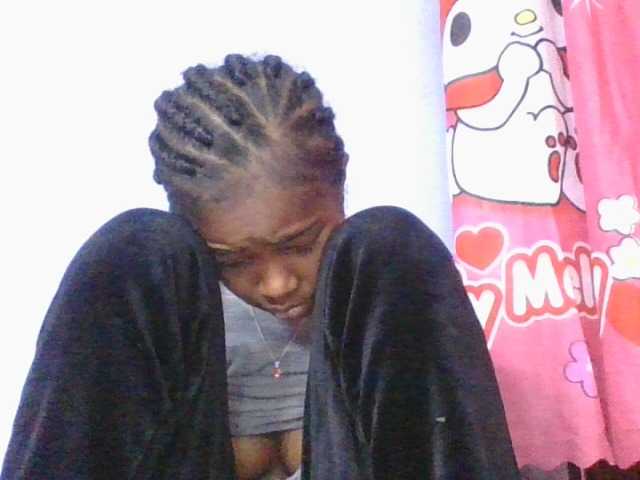 Phaniah1a live cam on BongaCams