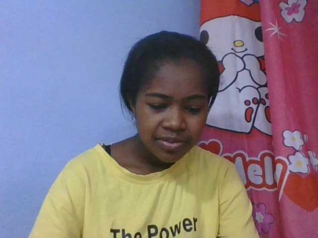 Phaniah1a live cam on BongaCams