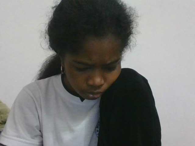 Phaniah1a live cam on BongaCams
