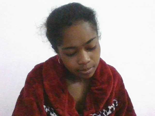 Phaniah1a live cam on BongaCams