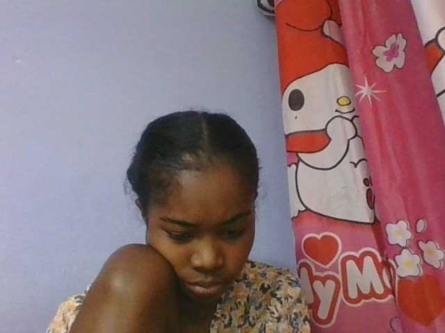 Phaniah1a live cam on BongaCams