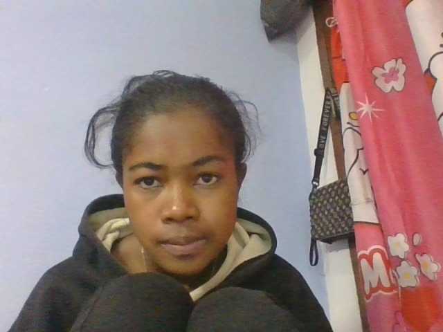 Phaniah1a live cam on BongaCams