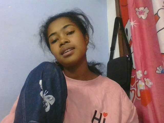 Phaniah1a live cam on BongaCams