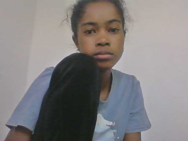 Phaniah1a live cam on BongaCams
