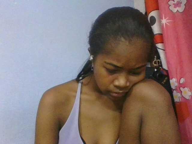 Phaniah1a live cam on BongaCams