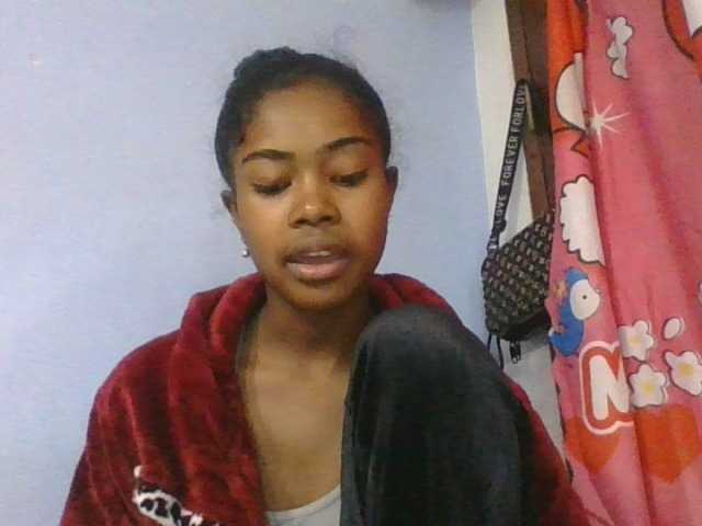 Phaniah1a live cam on BongaCams