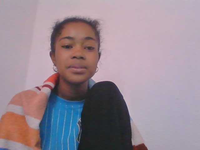 Phaniah1a live cam on BongaCams