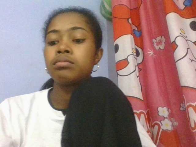 Phaniah1a live cam on BongaCams