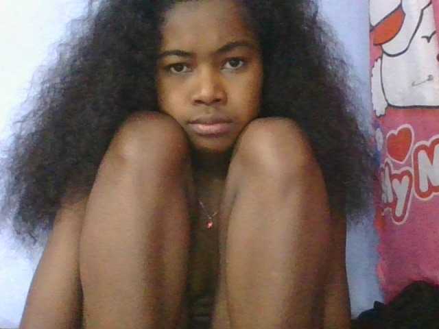 Phaniah1a live webcam show