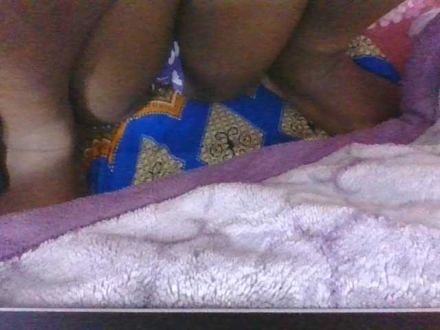 Phaniah1a live cam on BongaCams