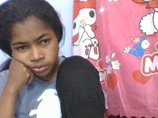 Phaniah1a live cam on BongaCams
