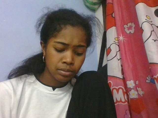 Phaniah1a live cam on BongaCams