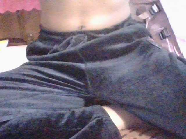 Phaniah1a live cam on BongaCams