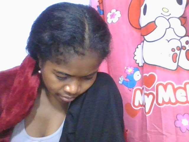 Phaniah1a live cam on BongaCams