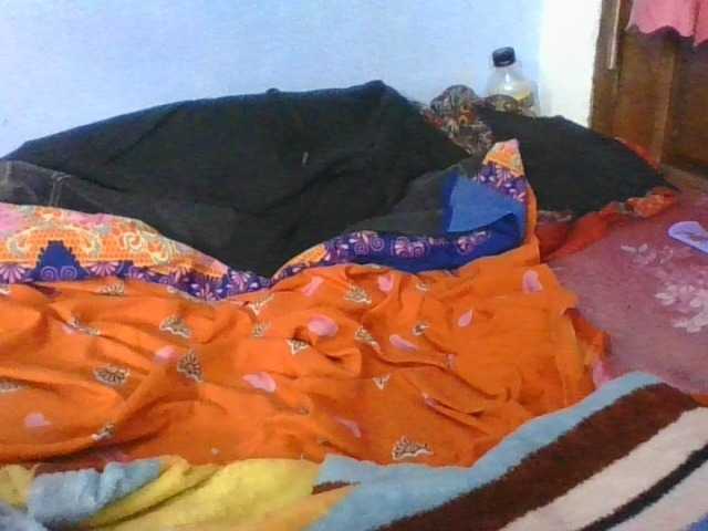 Phaniah1a live cam on BongaCams