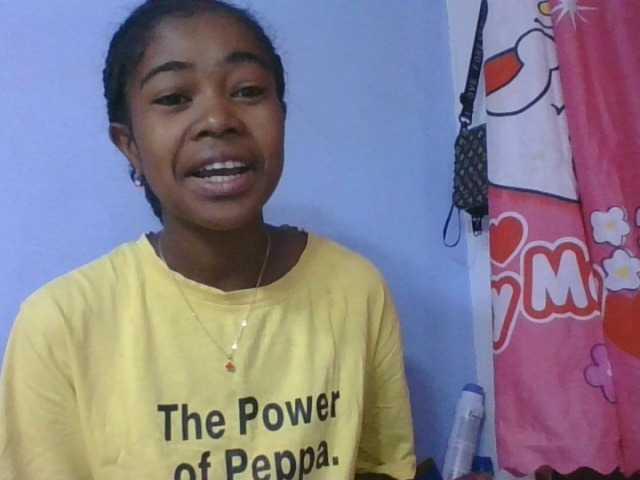 Phaniah1a live cam on BongaCams