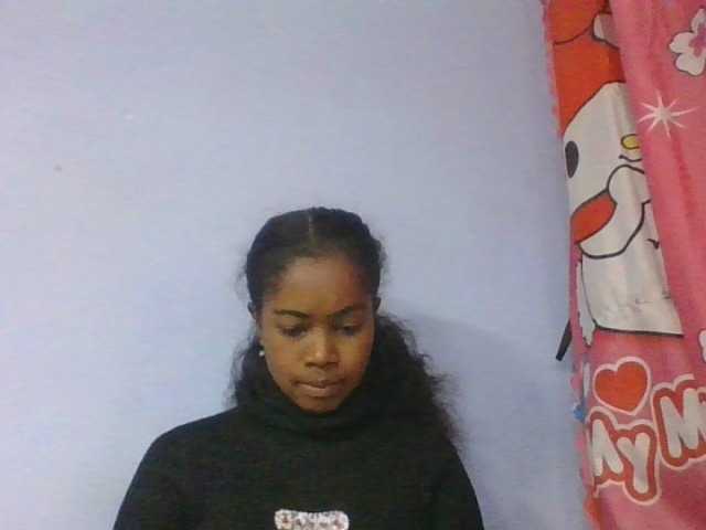 Phaniah1a live cam on BongaCams