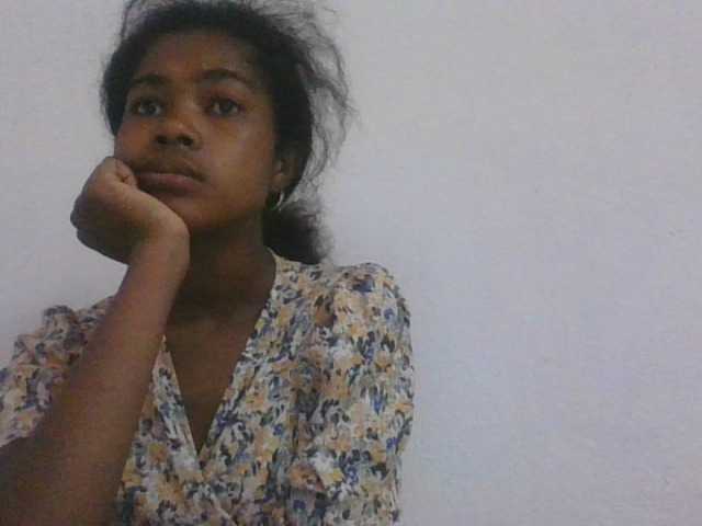 Phaniah1a live cam on BongaCams