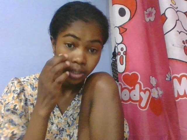 Phaniah1a live cam on BongaCams