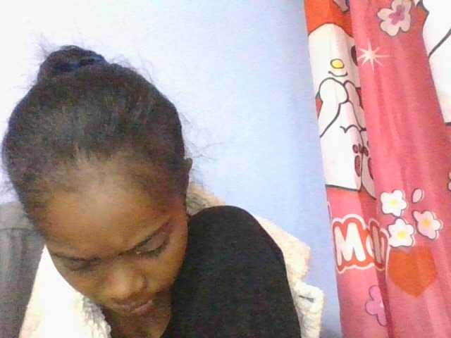 Phaniah1a live cam on BongaCams
