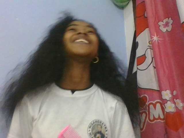 Phaniah1a live cam on BongaCams