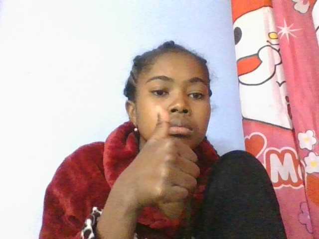 Phaniah1a live cam on BongaCams