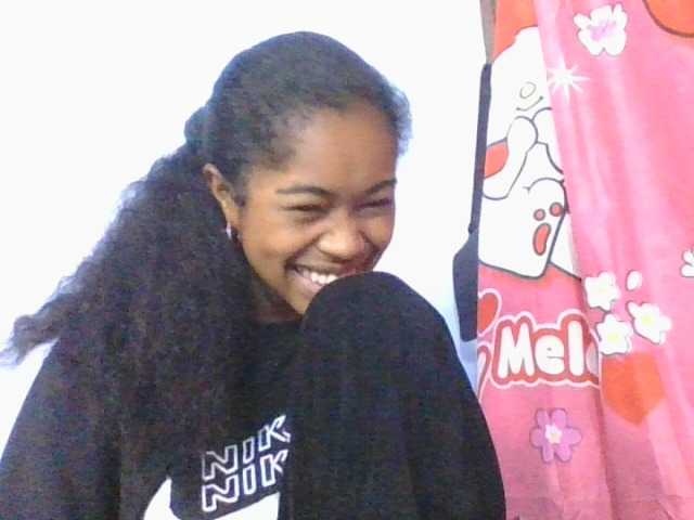 Phaniah1a live cam on BongaCams
