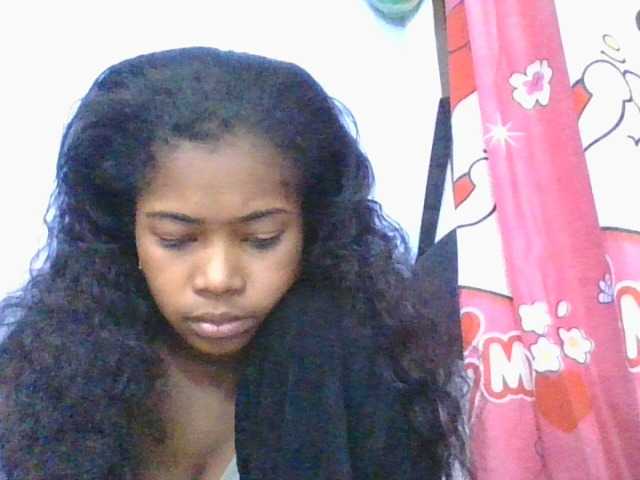 Phaniah1a live cam on BongaCams
