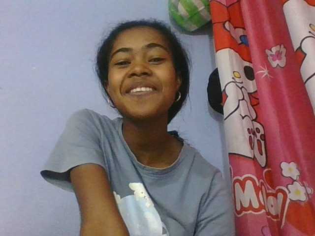 Phaniah1a live cam on BongaCams