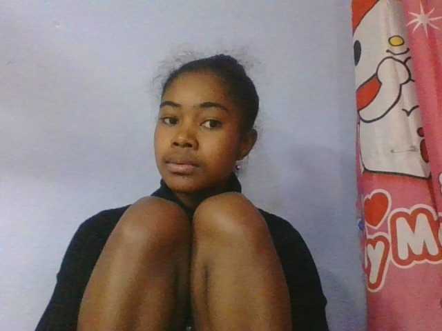 Phaniah1a live webcam show