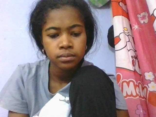 Phaniah1a live cam on BongaCams