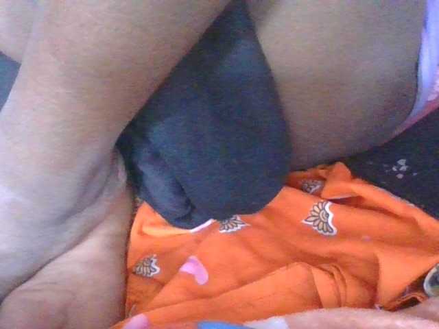 Phaniah1a live cam on BongaCams