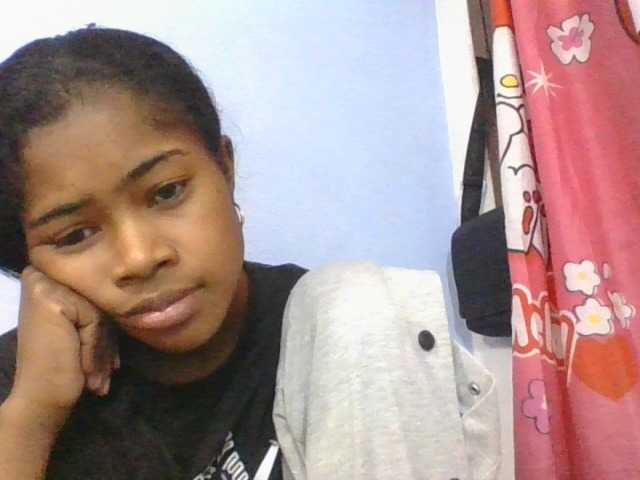 Phaniah1a live cam on BongaCams