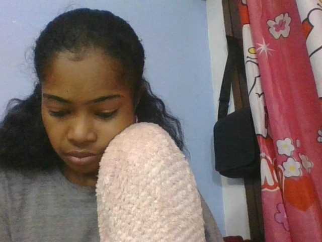 Phaniah1a live cam on BongaCams