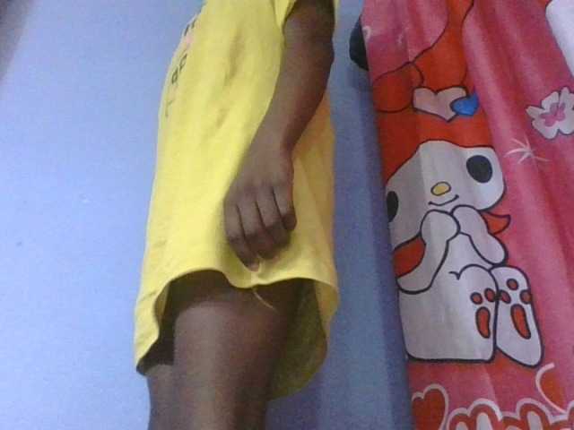 Phaniah1a live cam on BongaCams