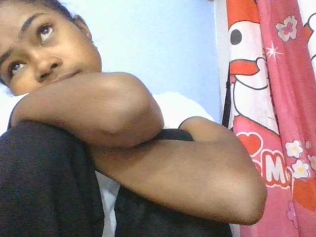 Phaniah1a live cam on BongaCams