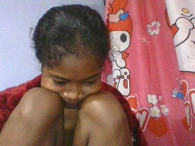 Phaniah1a live cam on BongaCams